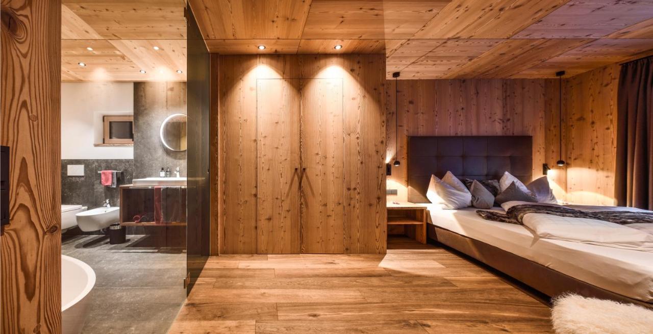 Mi Coa Apartment Santa Cristina Val Gardena Bagian luar foto